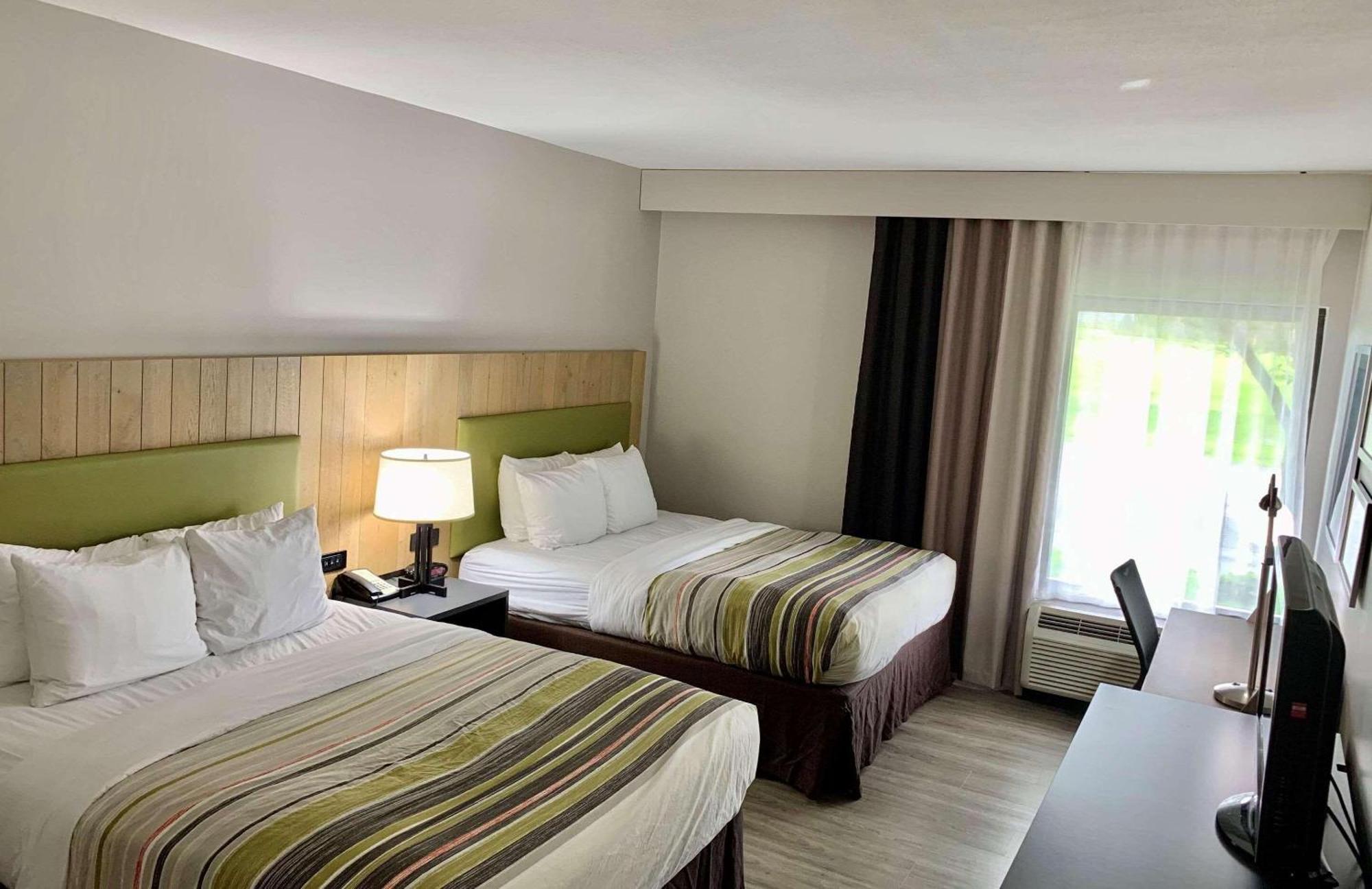 Country Inn & Suites By Radisson, Sandusky South, Oh Milan Buitenkant foto